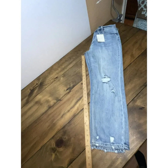 Kancan Women's Jeans Straight Fit Distressed Medium Wash Size 11/29 - Picture 10 of 10